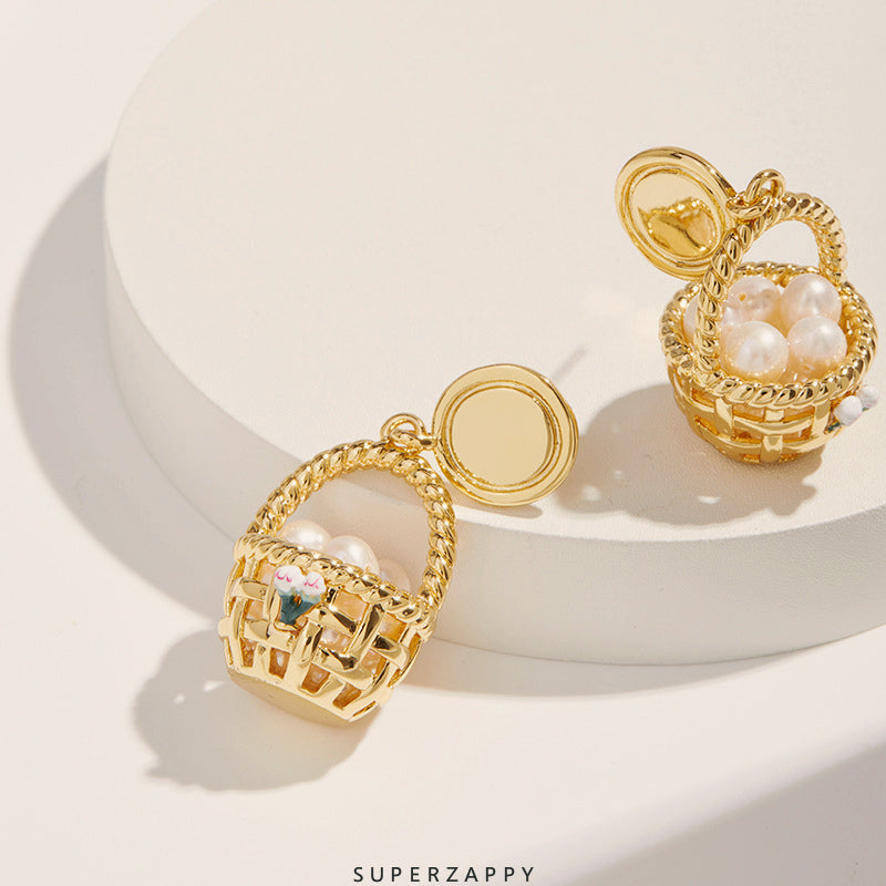 Vintage Freshwater Pearl Earrings Niche Design for Pearl Woven Basket
