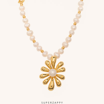 Baroque Freshwater Pearl Sunflower Choker Necklace